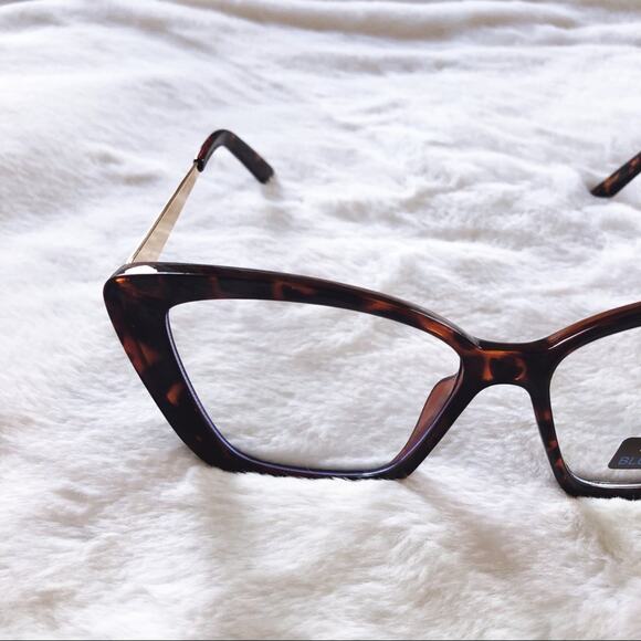 Chels Tortoise Brown Computer Blue Light Glasses - Picture 6 of 11